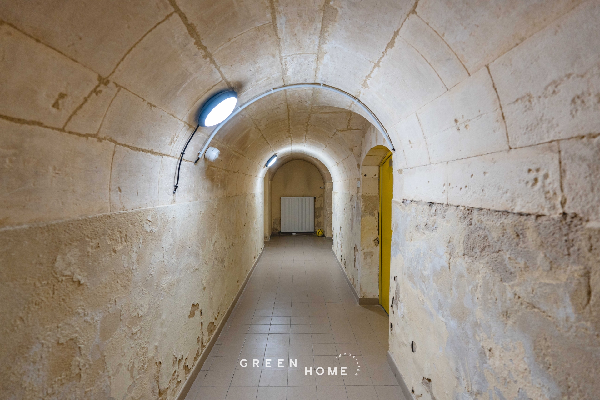 Achat Tarascon - Immeuble - 30 pièces
