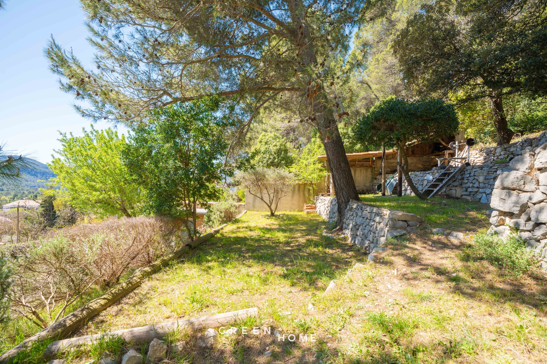 Achat Cuges-les-Pins - Sous promesse