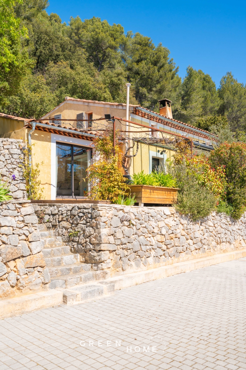 Achat Cuges-les-Pins - Sous promesse