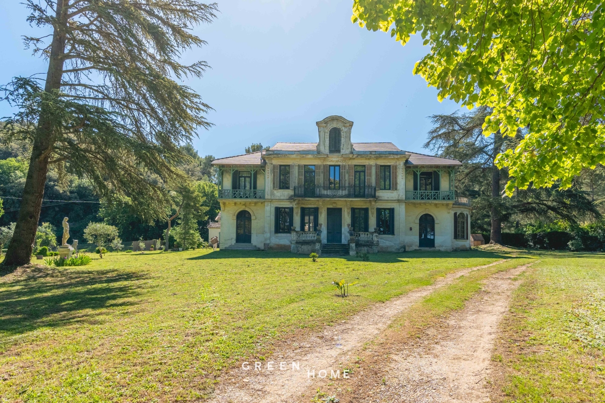 Achat Valensole - Maison - 9 pièces