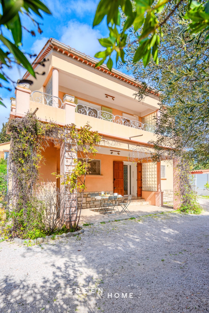 Achat Sanary-sur-Mer - Maison - 7 pièces